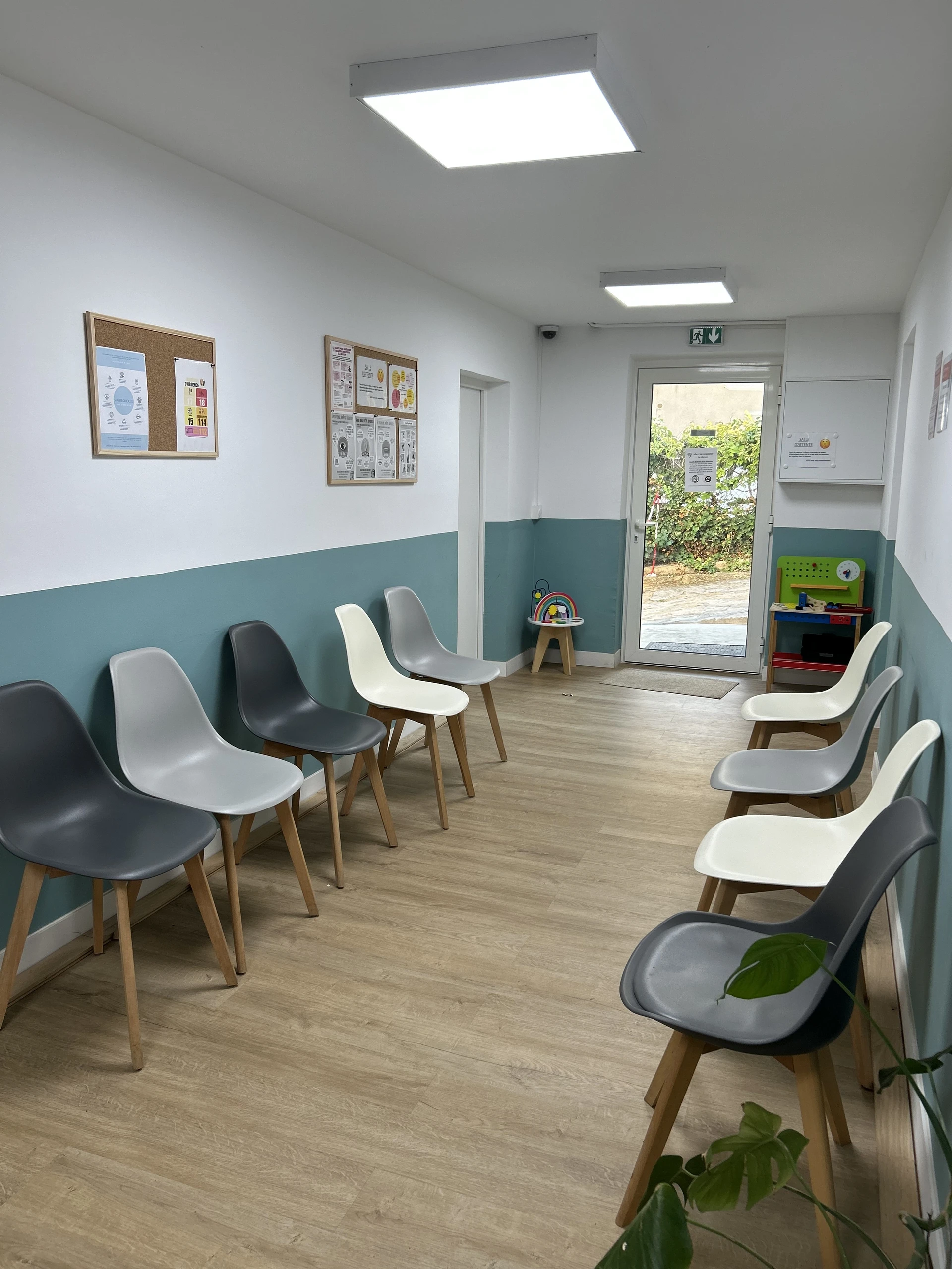Salle d'attente du cabinet